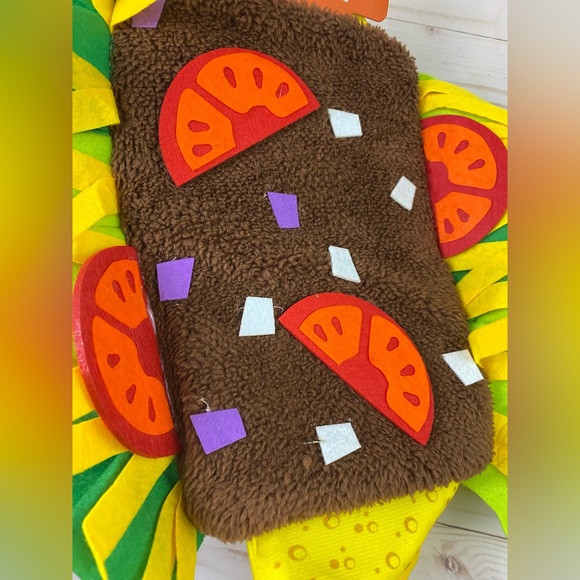 Taco Fiesta Pet Dog Costume Outfit 1-pc Size M 10-19 lb NEW Holiday Home - Picture 7 of 8